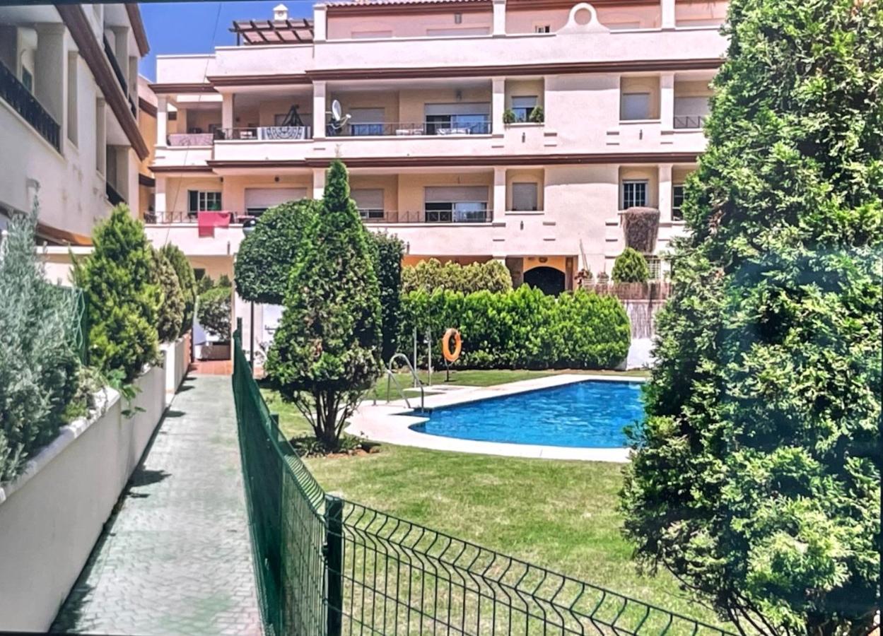 Marbella Pleasant Duplex By Elviria Las Dunas Beach エクステリア 写真