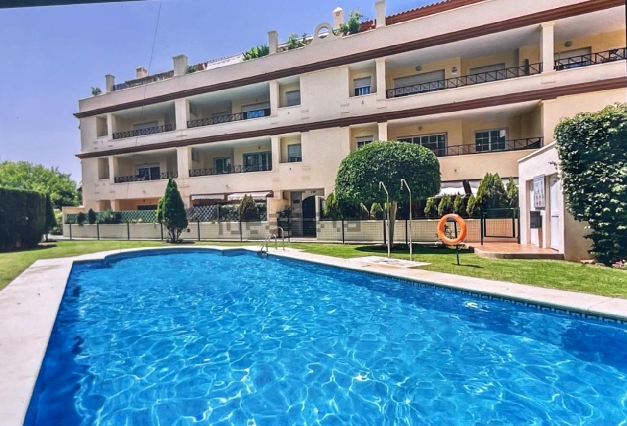 Marbella Pleasant Duplex By Elviria Las Dunas Beach エクステリア 写真
