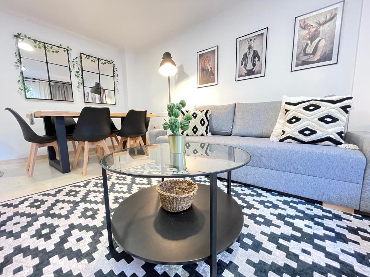 Marbella Pleasant Duplex By Elviria Las Dunas Beach エクステリア 写真