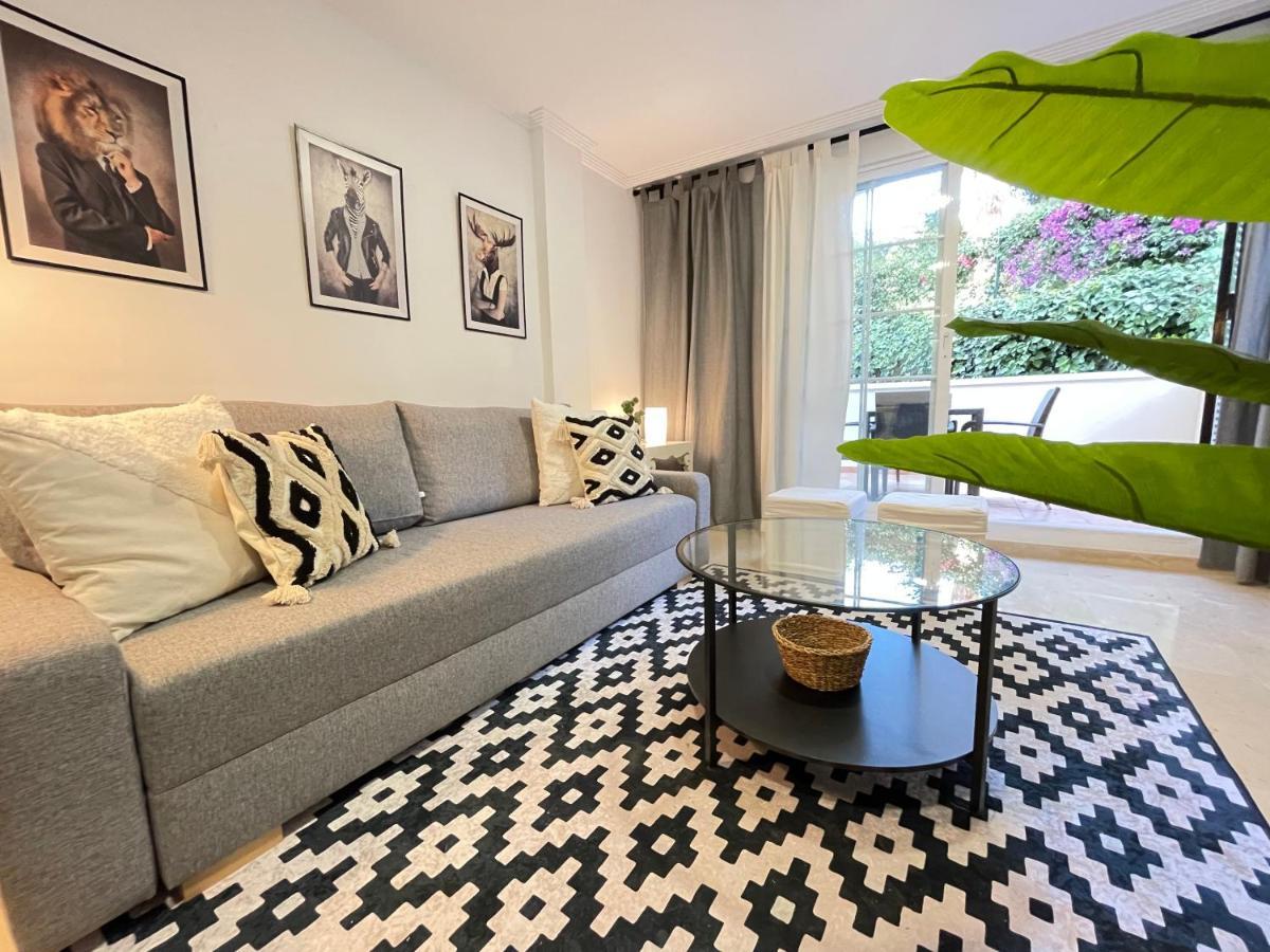 Marbella Pleasant Duplex By Elviria Las Dunas Beach エクステリア 写真